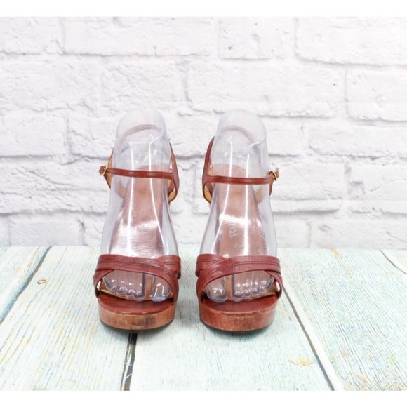 Wood Worx Red Leather Ankle Strap Wooden Heels Pump Sandals Size 9 M - Picture 4 of 10